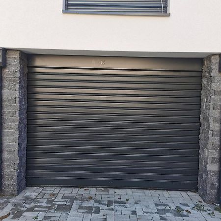 Apartment Ornament Lux Vrnjačka Banja Εξωτερικό φωτογραφία